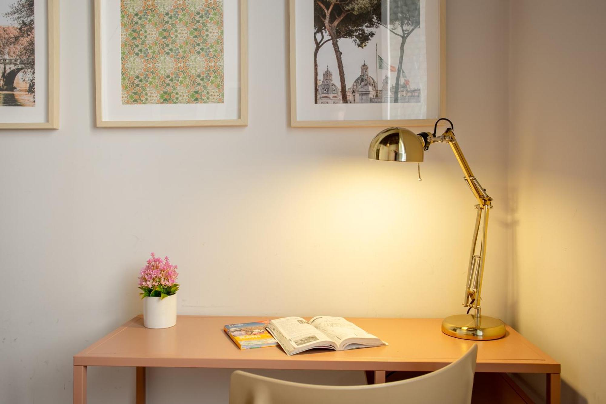 Trastevere 2 Badrooms Design Apartment