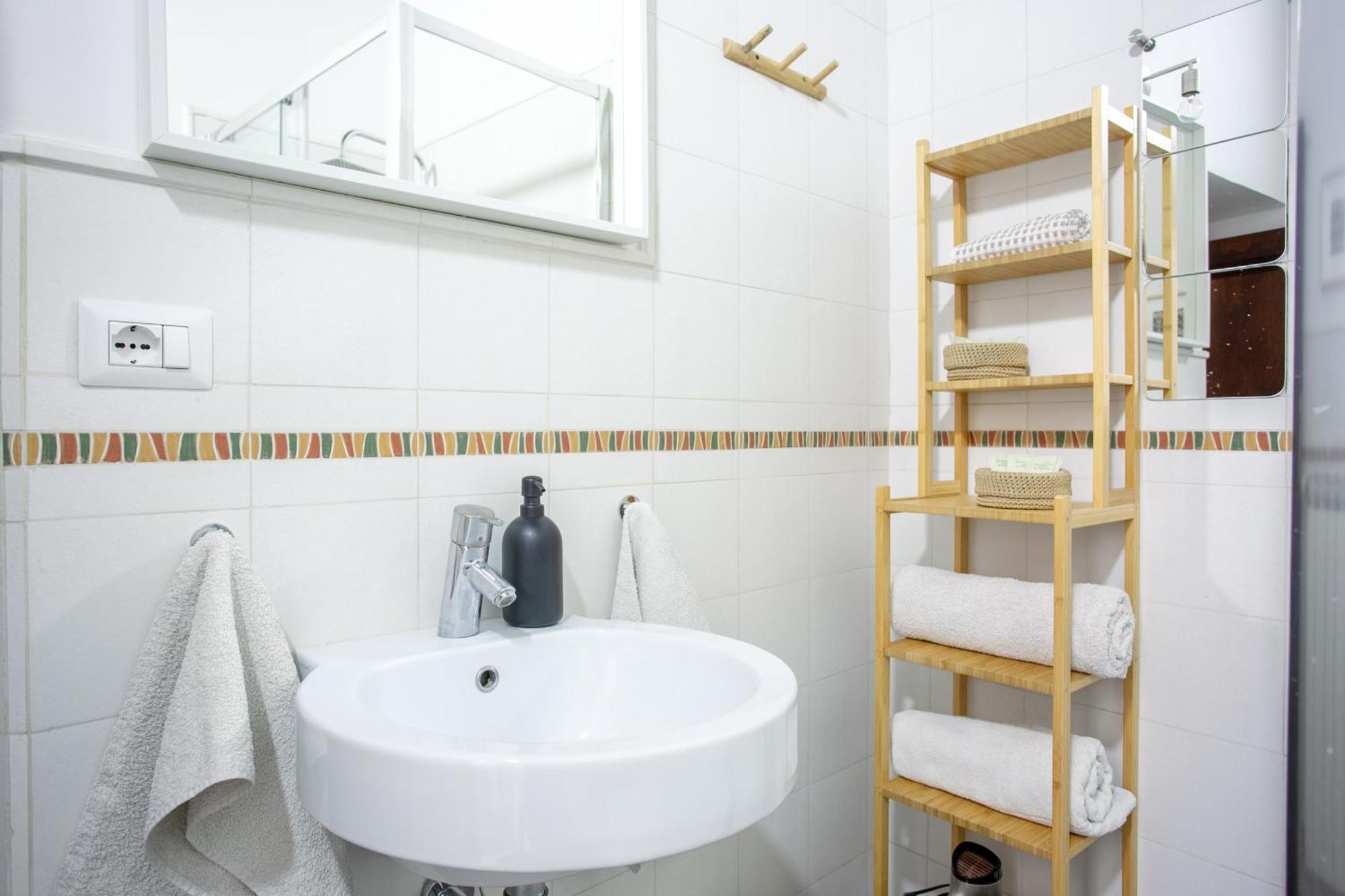 Apartment Trastevere 2 Badrooms Design